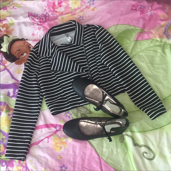 ‼️KENNETH COLE BabyDoll bow strap shoes Sz 5 - Picture 2 of 6